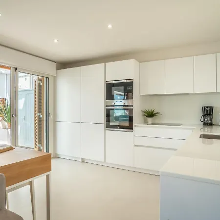 Attic Sea Views By Interhome Apartment